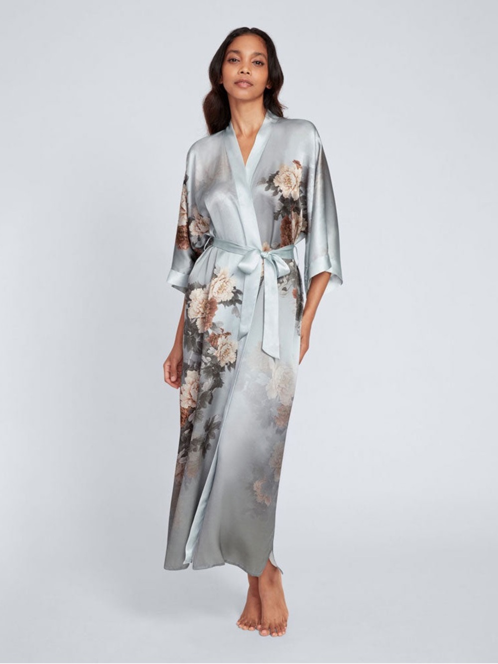 Kim + Ono SILK KEINA LONG KIMONO ROBE - Whisper Blue